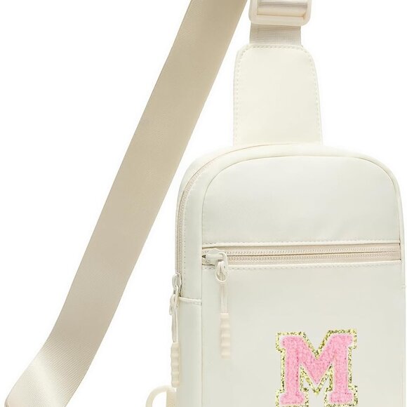 Adorable Personalized Kids Crossbody Sling Bag - Trendy Girls Fanny Pack - Picture 1 of 7